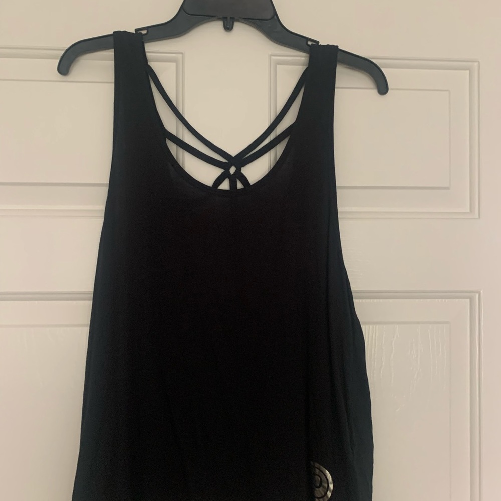 Pure barre Beyond Yoga black strappy tank Medium